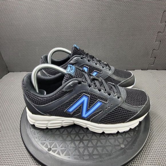 New Balance Shoes - Womens Sz 7.5 Black New Balance 460v2 Running Shoes